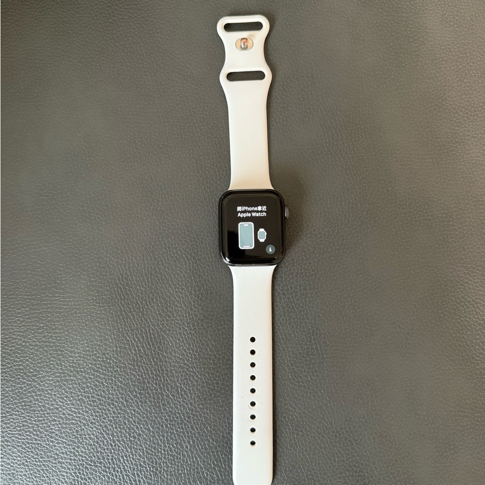 Nike Apple Watch SE (1st Gen)